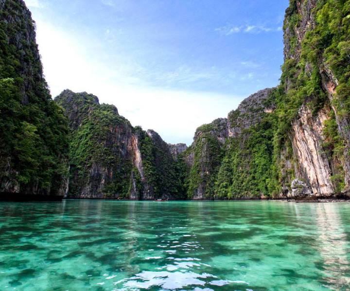 phi phi island tour package